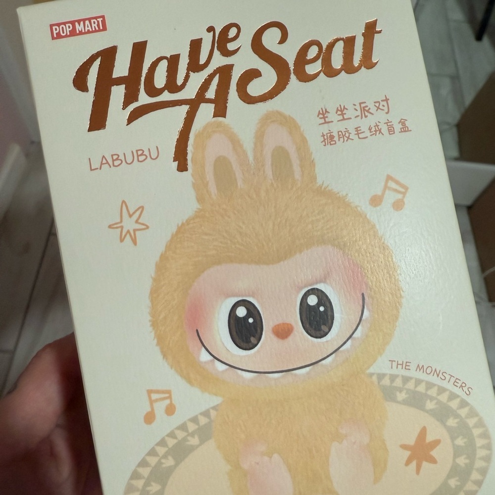 BLINDBOX Labubu - SEALED/UNOPENED - Have A Seat Collection